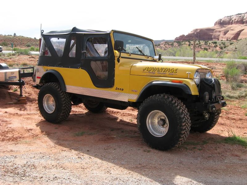 Jeep CJ-6 1977