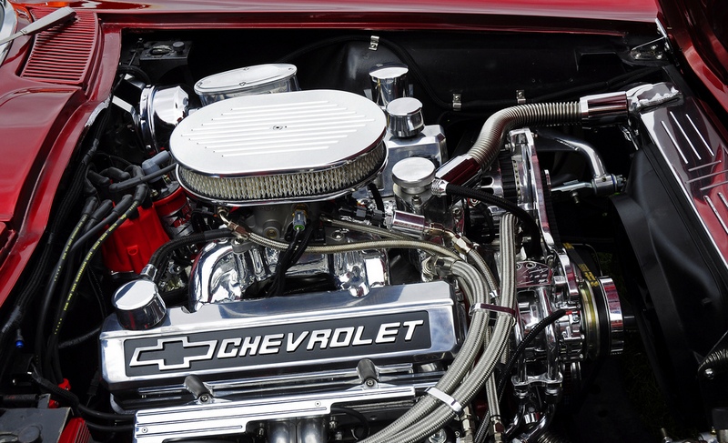 Chevrolet Corvette Sting Ray 1964 года двигатель