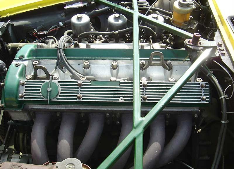 Jaguar XJ6 1968 - мотор 2,8l.