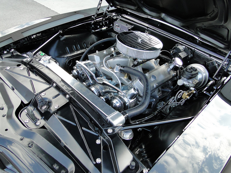 Pontiac Firebird 1969 года двигатель
